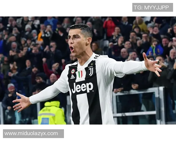 足球球星扮老头挑战自我演技引发热议网友点赞与调侃并存