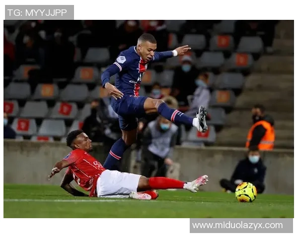 从巴黎足球球星餐厅出发探索法式美食与足球激情之旅